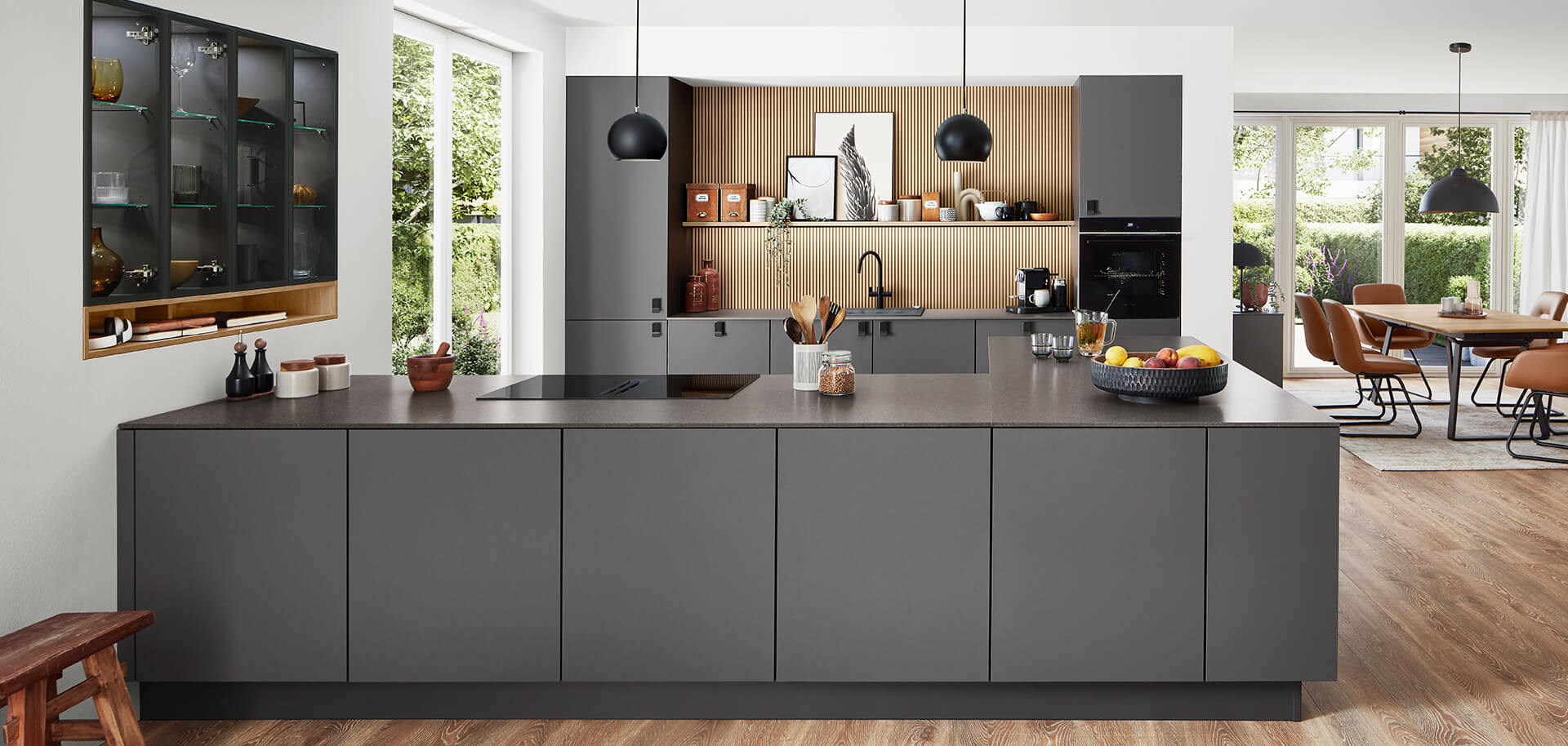 Nobilia Designküche mit Insel Schiefergrau matt