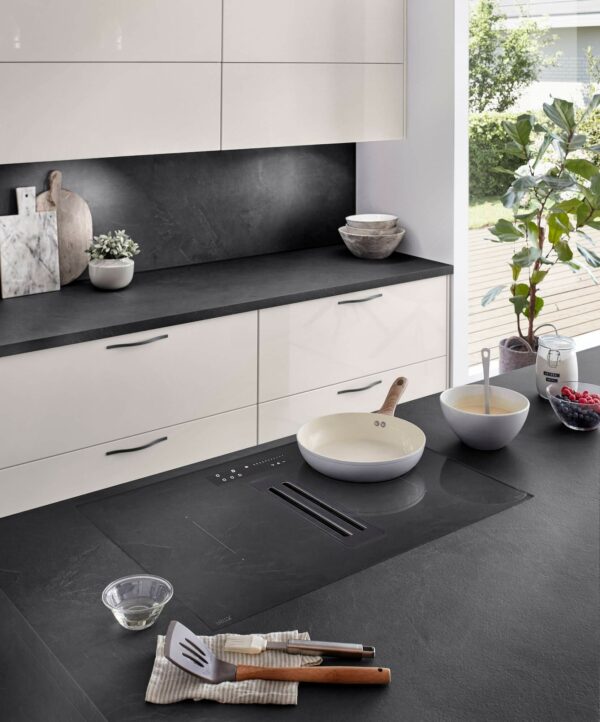Nobilia Design Inselküche Seidengrau Hochglanz