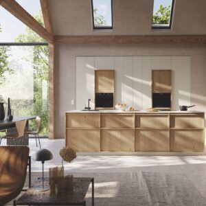 Rotpunkt Designküche mit Insel Eiche
